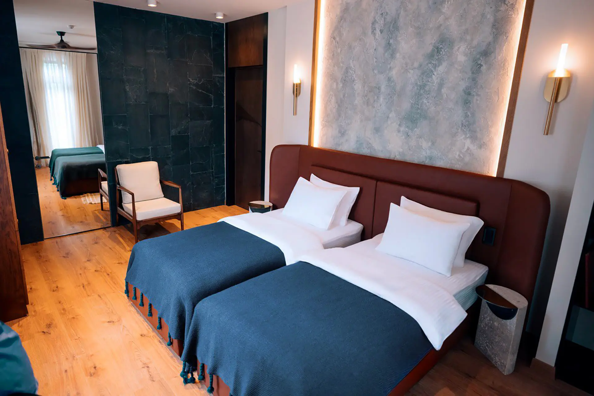 deluxe-twin-room-larg